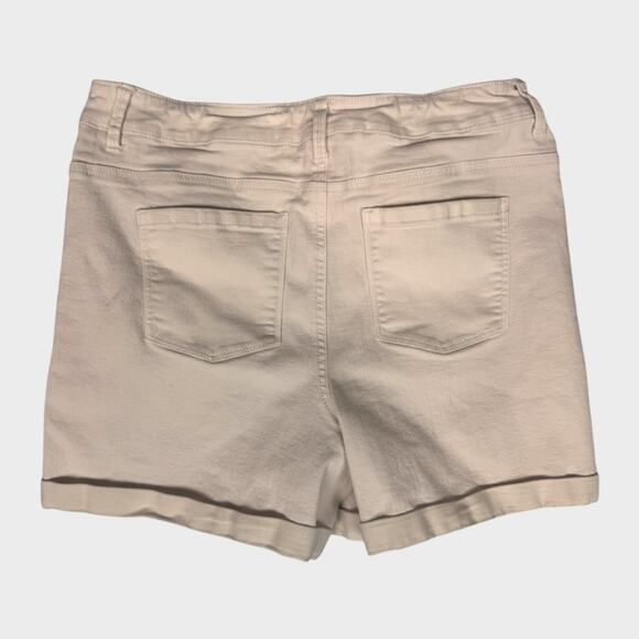 Time and Tru Womens Large Pull On Cuffed White Denim Shorts 5" Inseam - Picture 5 of 9